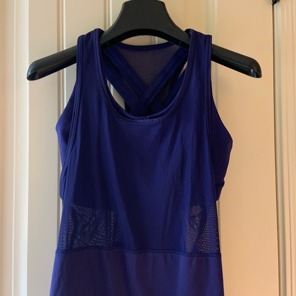 Lululemon bra built in